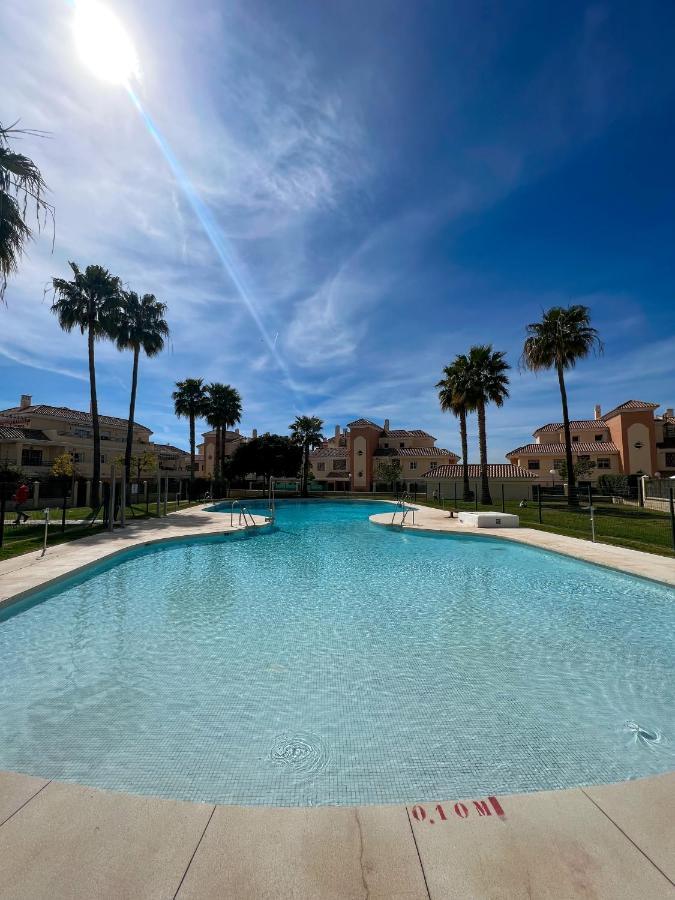 Casa Baviera Golf & Beach Caleta De Velez Exteriör bild