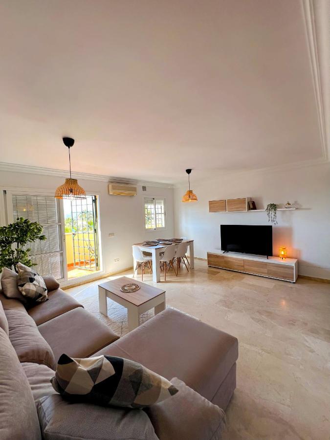 Casa Baviera Golf & Beach Caleta De Velez Exteriör bild