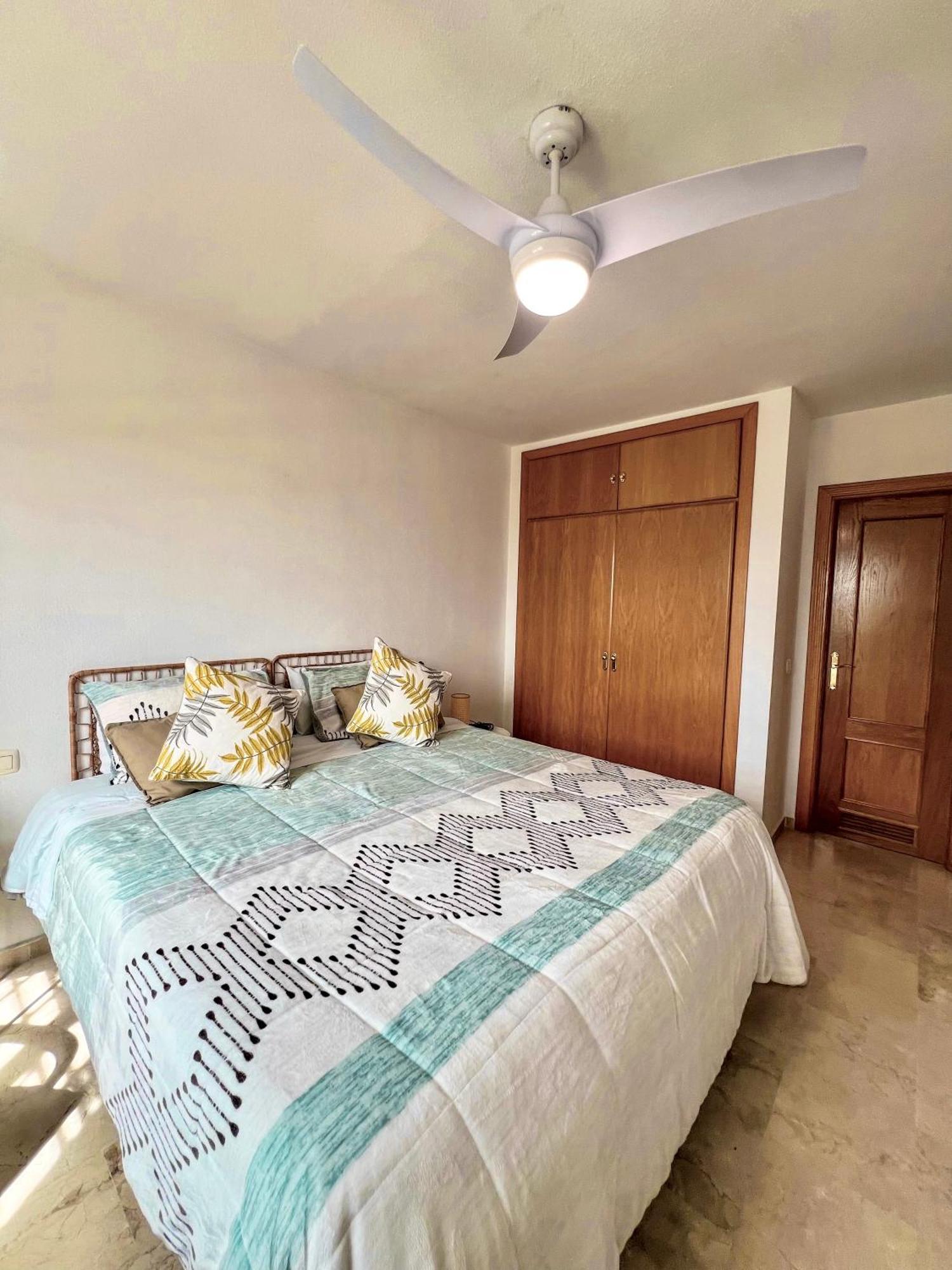 Casa Baviera Golf & Beach Caleta De Velez Exteriör bild