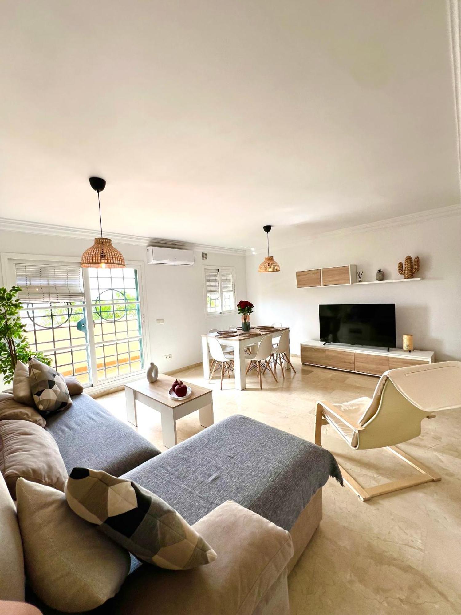 Casa Baviera Golf & Beach Caleta De Velez Exteriör bild