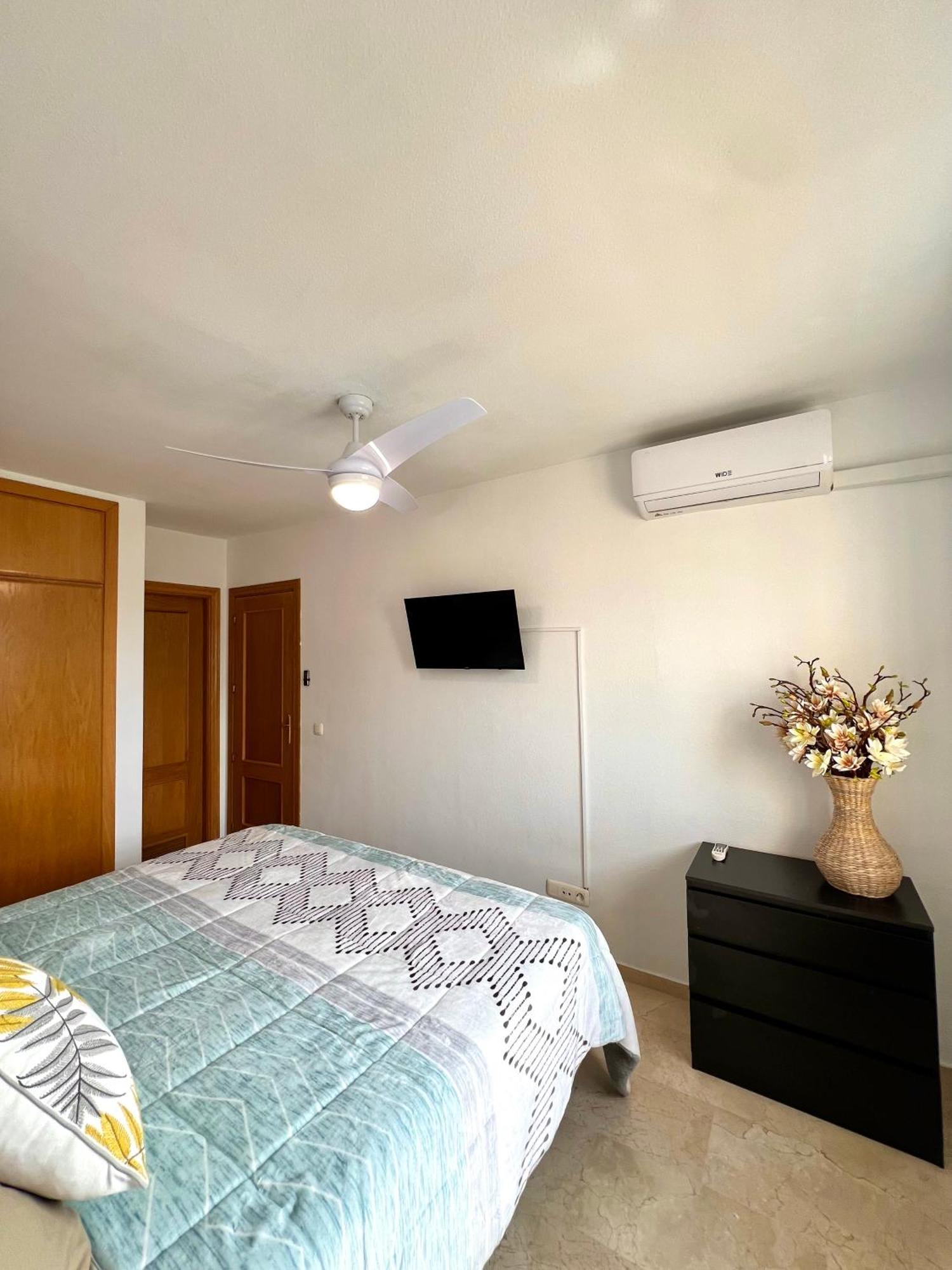 Casa Baviera Golf & Beach Caleta De Velez Exteriör bild